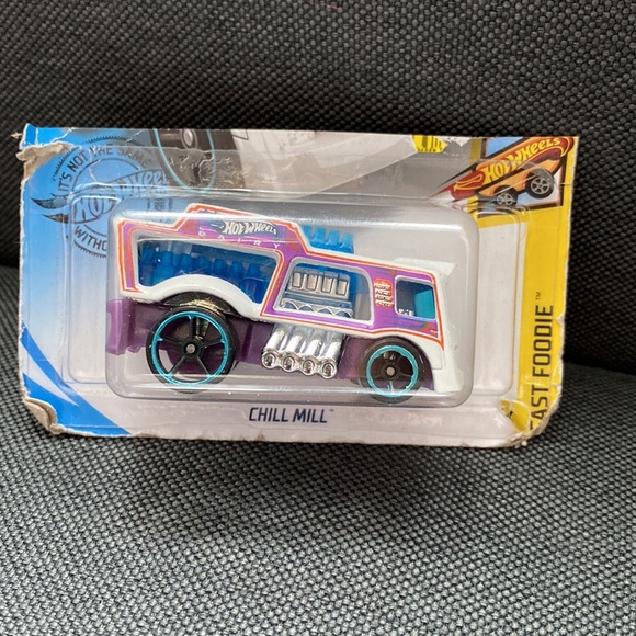 Hotwheels Vehicles - Picture 4 of 5